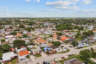 117 W 34th St, Hialeah, FL 33012 - Photo 25