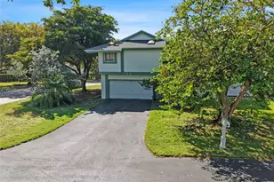 8531 Franjo Rd, Cutler Bay, FL 33189 - Photo 39