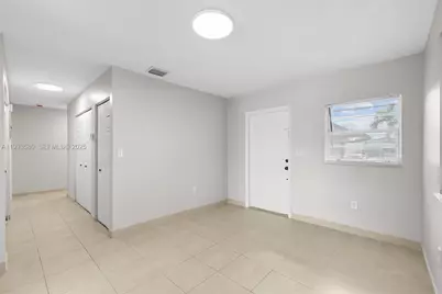 85 W 24th St #85, Hialeah, FL 33010 - Photo 11