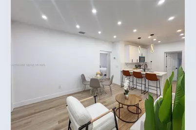 794 NW 44th St, Miami, FL 33127 - Photo 9