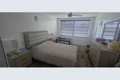18900 NE 14th Ave #D105, Miami, FL 33179 - Photo 15