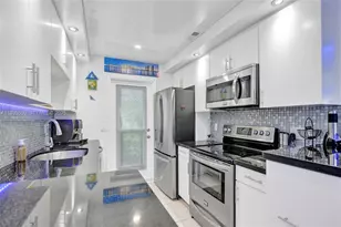 2600 Diana Dr, Hallandale Beach, FL 33009 - Photo 33