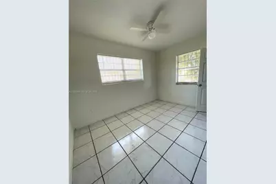 1321 NW 28th St, Miami, FL 33142 - Photo 25