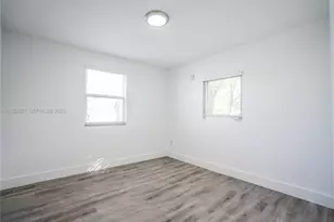 1950 NW 2nd Ct, Miami, FL 33136 - Photo 7