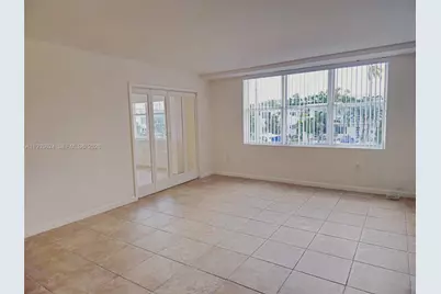 3702 NE 171st St #8, North Miami Beach, FL 33160 - Photo 3