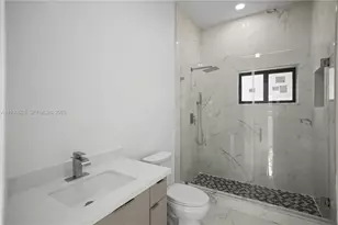 1445 NE 147th St, Miami, FL 33161 - Photo 19