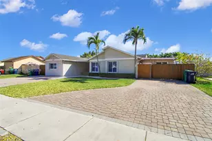 14232 SW 155th St, Miami, FL 33177 - Photo 3