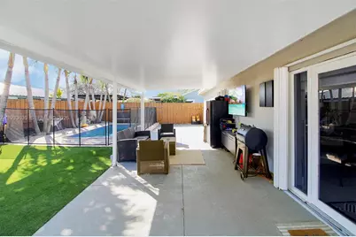 14232 SW 155th St, Miami, FL 33177 - Photo 27