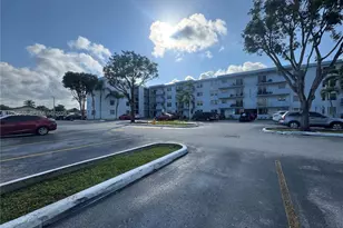 1221 SW 122nd Ave, Miami, FL 33184 - Photo 1