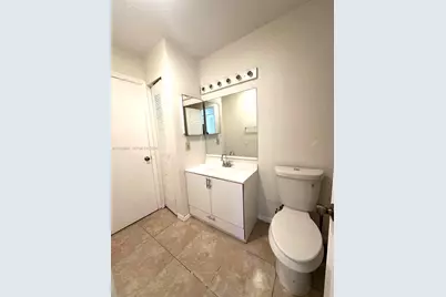 3420 N Pinewalk Dr N #713, Margate, FL 33063 - Photo 9