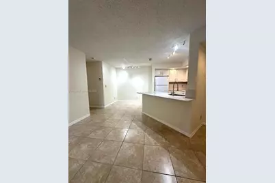 3420 N Pinewalk Dr N #713, Margate, FL 33063 - Photo 5