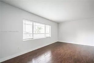 1940 Biarritz Dr, Miami Beach, FL 33141 - Photo 5