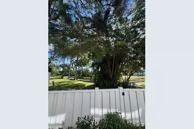 3714 Savoy Ln #F, West Palm Beach, FL 33417 - Photo 17
