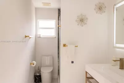 765 NW 77th St #0, Miami, FL 33150 - Photo 15