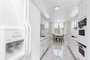 2751 S Ocean Dr, Hollywood, FL 33019 - Photo 9