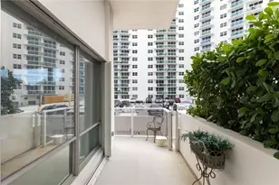 2751 S Ocean Dr, Hollywood, FL 33019 - Photo 35