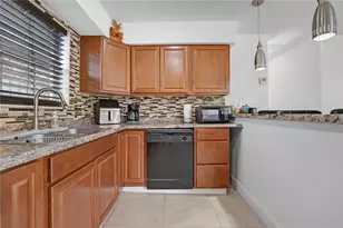 6841 Raleigh St, Hollywood, FL 33024 - Photo 13