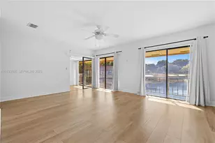 15518 Braemar Ct, Miami Lakes, FL 33014 - Photo 23