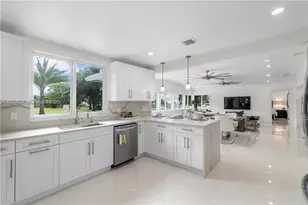 224 E Acre Dr, Plantation, FL 33317 - Photo 15