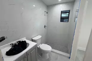 2169 NW Flagler Terrace, Miami, FL 33125 - Photo 3