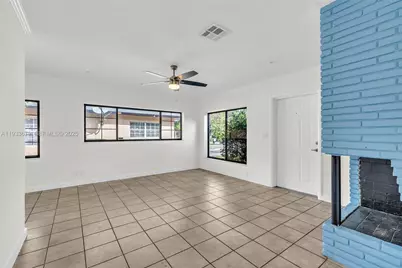 1317 NW 7th Ter, Fort Lauderdale, FL 33311 - Photo 11