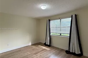 1301 S Franklin Ave, Homestead, FL 33034 - Photo 23