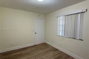 1301 S Franklin Ave, Homestead, FL 33034 - Photo 9