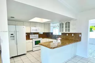 13861 SW 9th Terrace, Miami, FL 33184 - Photo 3