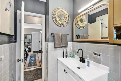 1450 NE 180th St, North Miami Beach, FL 33162 - Photo 17