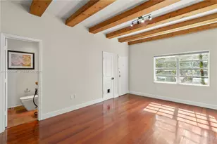 1605 Euclid Ave, Miami Beach, FL 33139 - Photo 7