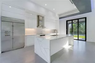 10398 SW 64th St, Miami, FL 33173 - Photo 19