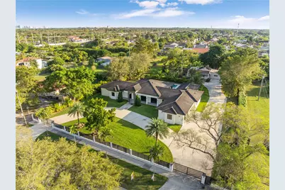 10398 SW 64th St, Miami, FL 33173 - Photo 87