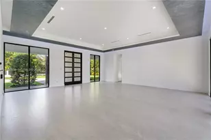 10398 SW 64th St, Miami, FL 33173 - Photo 13