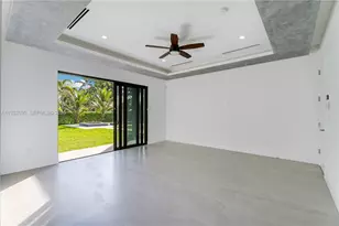 10398 SW 64th St, Miami, FL 33173 - Photo 43