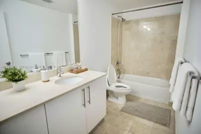 3330 NE 190th St #1112, Aventura, FL 33180 - Photo 17