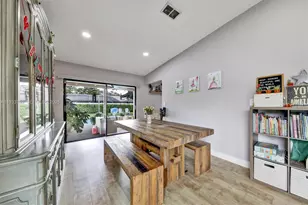 8519 Ramblewood Dr, Coral Springs, FL 33071 - Photo 21