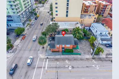 242 NW 12th Ave, Miami, FL 33128 - Photo 25