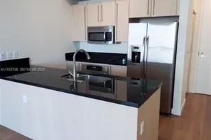 79 SW 12th St, Miami, FL 33130 - Photo 3