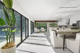 13800 SW 79th Ct, Palmetto Bay, FL 33158 - Photo 7