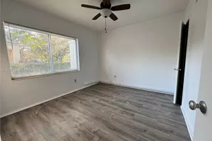 251 Hibiscus Dr, Miami Springs, FL 33166 - Photo 15