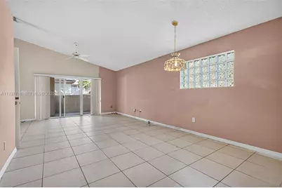 1244 NW 171st Ave, Pembroke Pines, FL 33028 - Photo 19