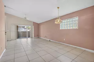 1244 NW 171st Ave, Pembroke Pines, FL 33028 - Photo 19
