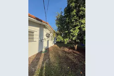 3924 Hayes St, Hollywood, FL 33021 - Photo 3