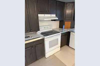 3924 Hayes St, Hollywood, FL 33021 - Photo 7