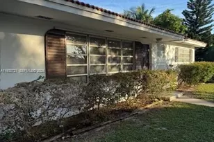 3924 Hayes St, Hollywood, FL 33021 - Photo 5