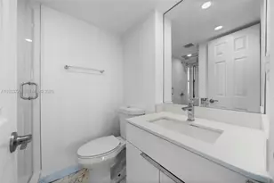 4301 Collins Ave, Miami Beach, FL 33140 - Photo 21