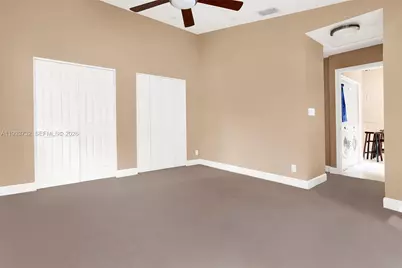 3074 S Oakland Forest Dr #702, Oakland Park, FL 33309 - Photo 9