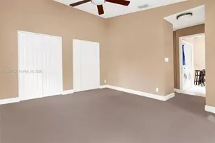 3074 S Oakland Forest Dr, Oakland Park, FL 33309 - Photo 9