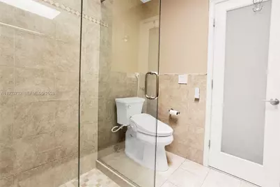 3074 S Oakland Forest Dr #702, Oakland Park, FL 33309 - Photo 15