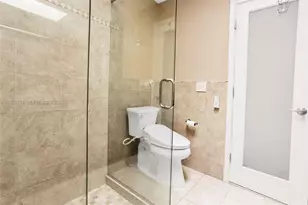 3074 S Oakland Forest Dr, Oakland Park, FL 33309 - Photo 15